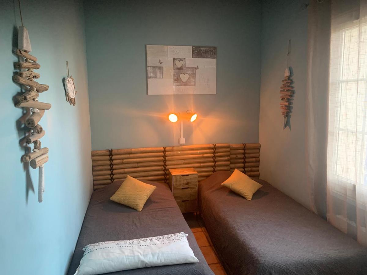 Bastide Du Bonheur Saint Donat Bed and Breakfast Gréoux-les-Bains Exteriör bild