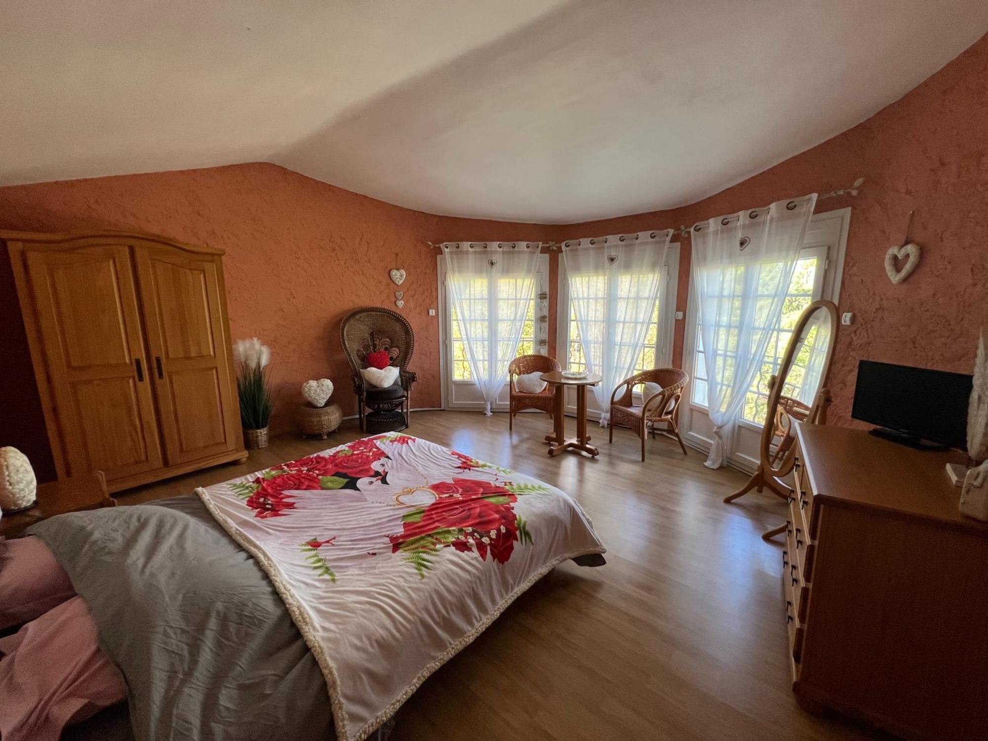 Bastide Du Bonheur Saint Donat Bed and Breakfast Gréoux-les-Bains Exteriör bild